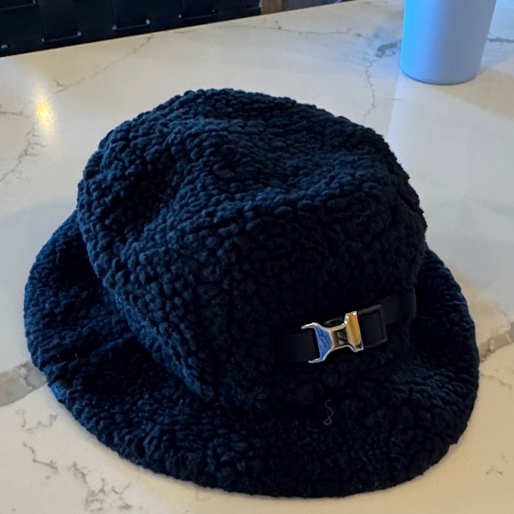 Lulu Lemon Black Fuzzy Bucket Hat with Silver Buckle